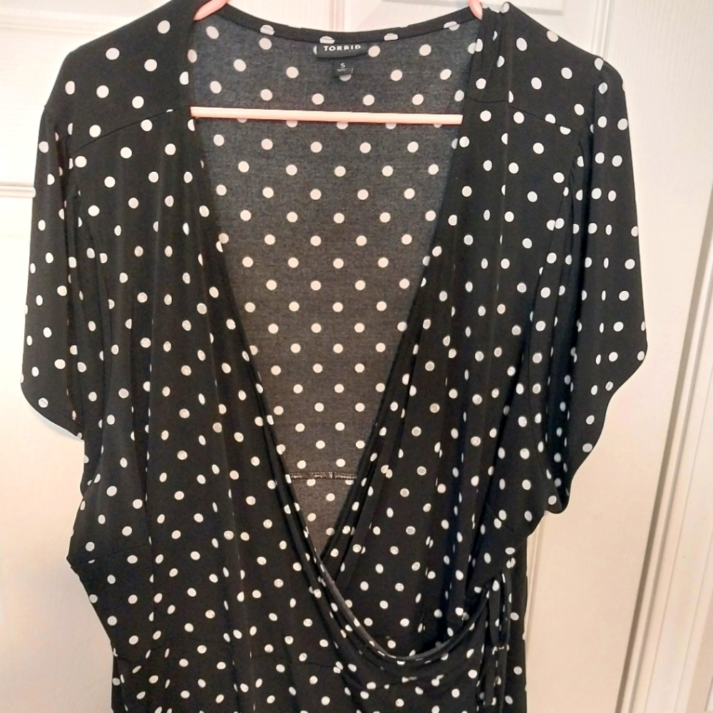 Torrid Polka-dot Wrap Blouse Size 5